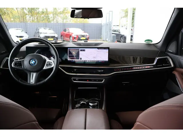 BMW X5 xDrive50e 2024 Hybride Benzine 11