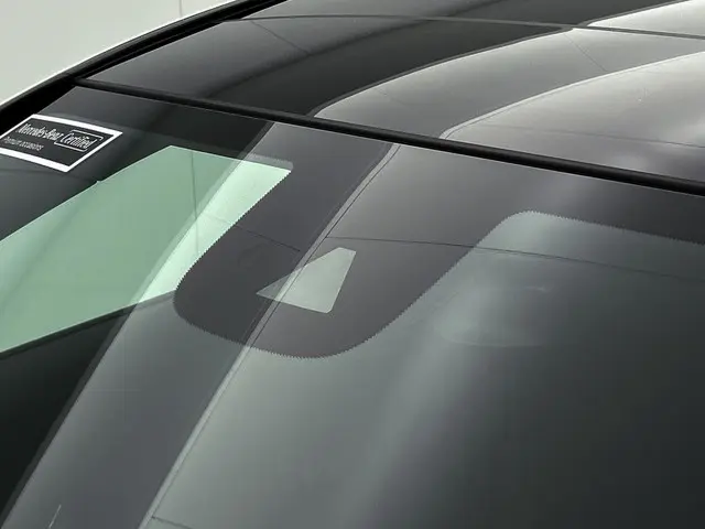 Mercedes-Benz A-Klasse 180 Premium Plus 2021 Benzine 42