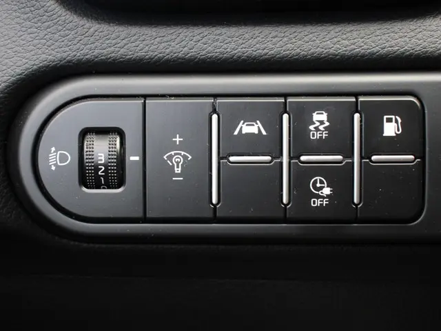 Kia XCeed 1.6 GDi PHEV DynamicLine 2025 Hybride Benzine 12