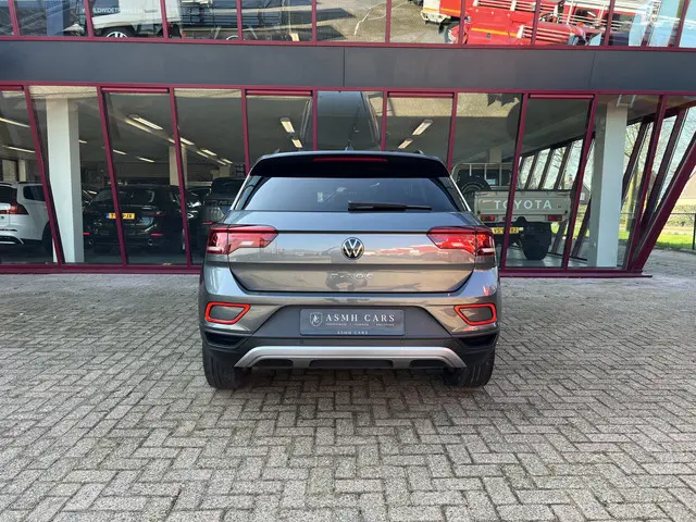Volkswagen T-Roc 1.5 TSI Life Business 2024 Benzine 4