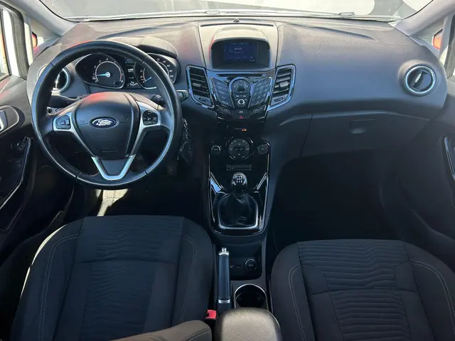 Ford Fiesta 1.0 Titanium 2013 Benzine 12