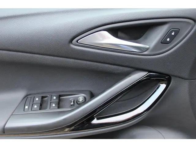 Opel Astra 1.2 Edition 2020 Benzine 15