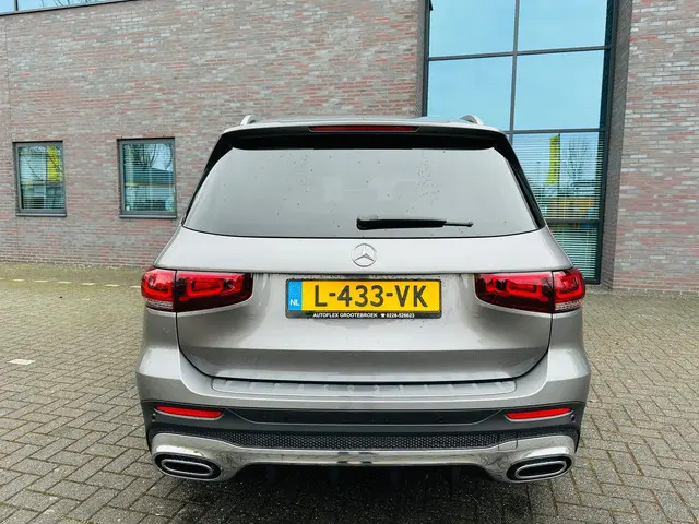 Mercedes-Benz GLB 180 d Premium 2021 Diesel 9