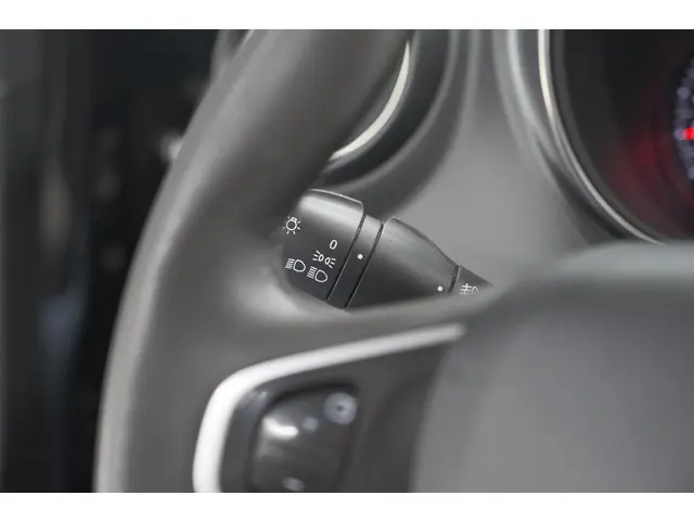 Renault Captur TCe 90 Limited 2017 Benzine 31