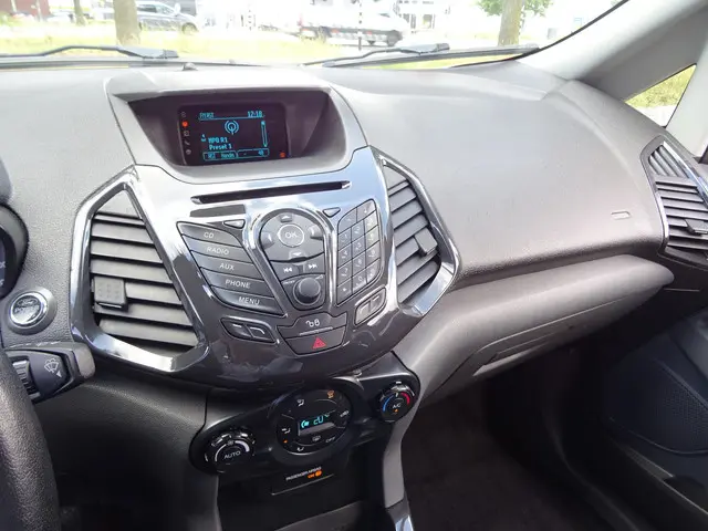 Ford EcoSport 1.0 EcoBoost Titanium 125 PK 2015 Benzine 27