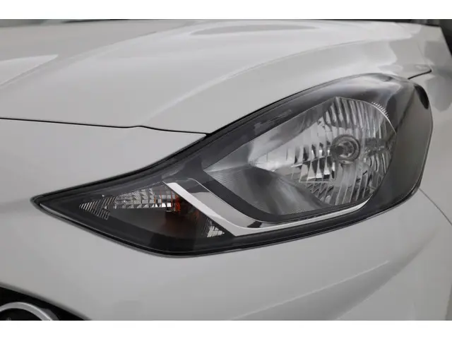 Hyundai i10 1.0 Comfort 2023 Benzine 27