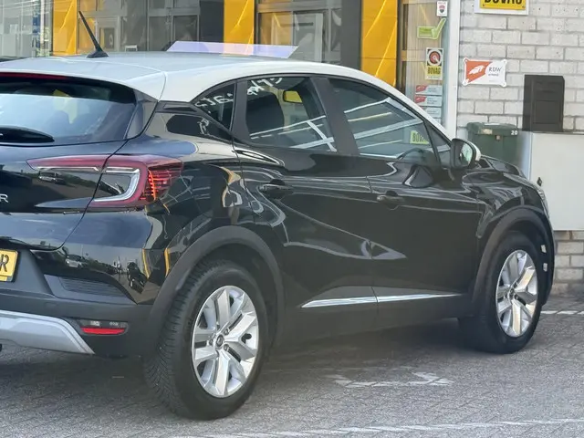 Renault Captur 1.3 TCe 130 Zen Comfort 2020 Benzine 15