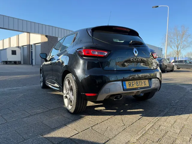 Renault Clio 0.9 TCe Intens | GT-LINE 2017 Benzine 8