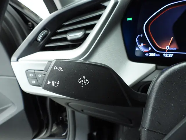 BMW 1 Serie 5-deurs 116i 2020 Benzine 23