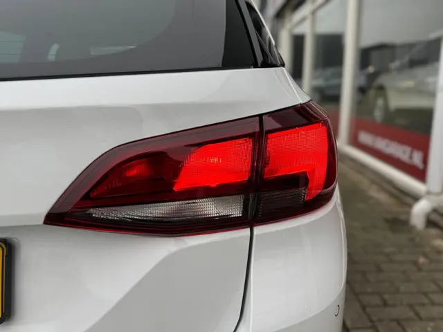 Opel Astra Sports Tourer 1.2 Design & Tech 2021 Benzine 38