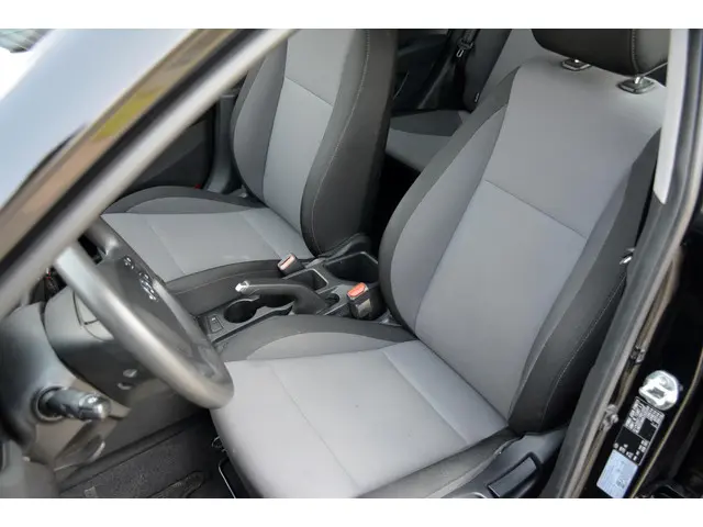Hyundai i20 1.2 LP i-Drive Cool 2019 Benzine 21
