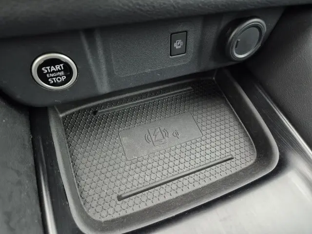 Nissan QASHQAI 1.3 MHEV Xtronic N-Style 2022 Benzine 34