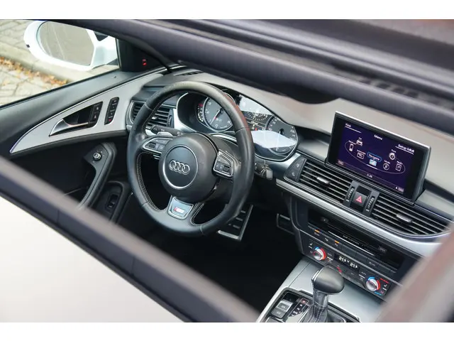 Audi S6 4.0 TFSI S6 quattro Pro Line Plus 2012 Benzine 69