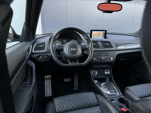 Audi RSQ3 2.5 TFSI RS Q3 quattro 2014 Benzine 32