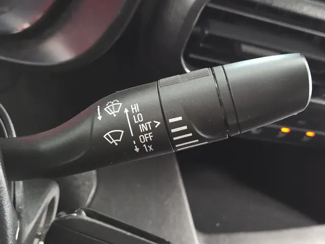 Opel Combo 1.5D L2H1 Edition 2020 Diesel 23