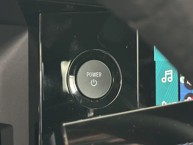 Renault 4 comfort range iconic 52 kWh 2026 Elektrisch 17