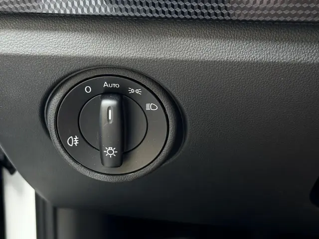 Volkswagen up! 1.0 BMT move up! 2019 Benzine 13