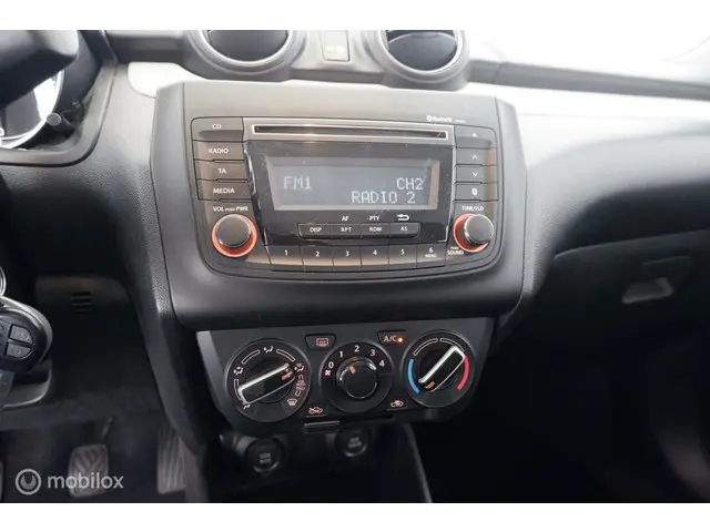 Suzuki Swift 1.2 Comfort airco|bluetooth 2018 Benzine 8