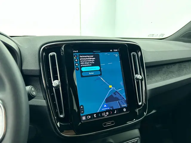 Volvo XC40 Recharge Plus 70 kWh 2022 Elektrisch 14