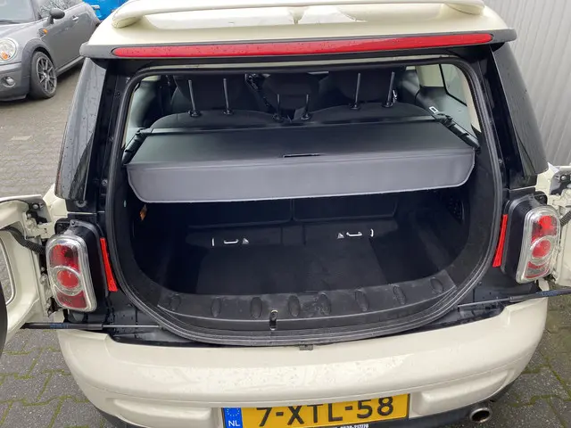 MINI Clubman Mini 1.6 One Final Edition 2014 Benzine 11