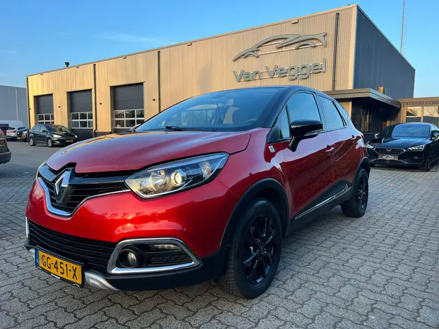 Renault Captur 0.9 TCe Helly Hansen 2015 Benzine 22