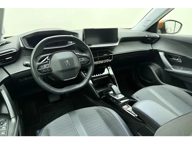 Peugeot e-2008 EV Allure Pack 50 kWh 2021 Elektrisch 15