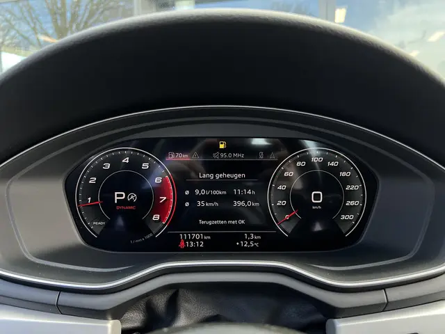 Audi A4 Avant 35 TFSI Business Edition 2021 Benzine 4