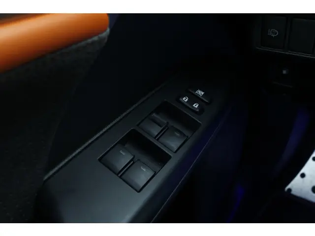 Lexus CT 200h F Sport Line 2018 Hybride Benzine 12