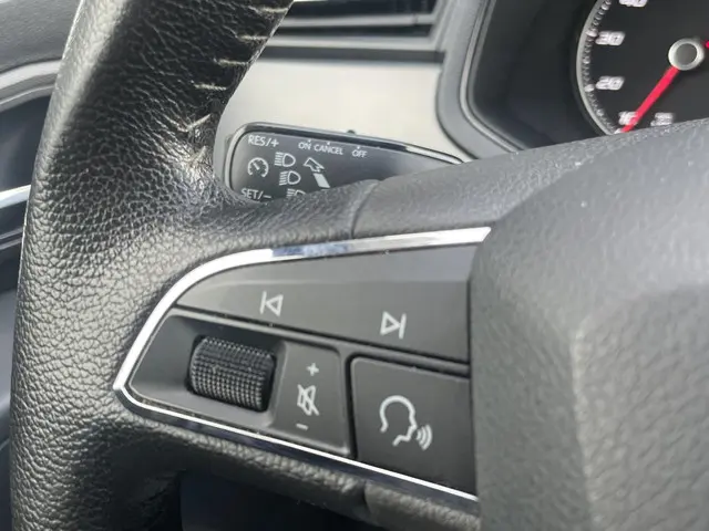 SEAT Ibiza 1.0 TSI Style Business Intense 2020 Benzine 19