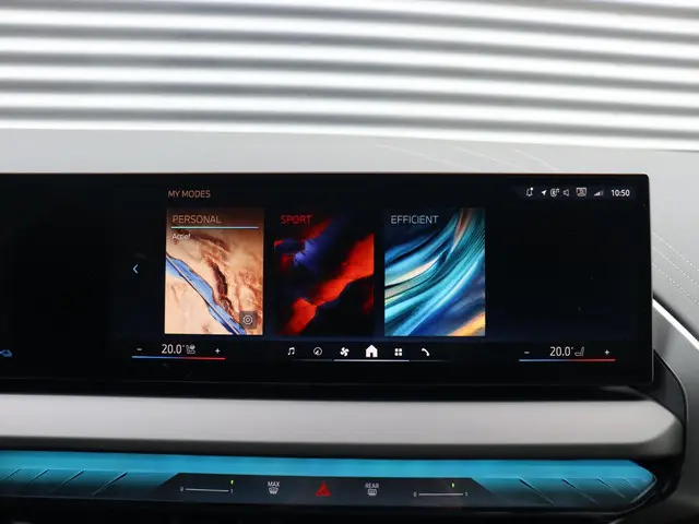 BMW X3 30e xDrive 2025 Hybride Benzine 26