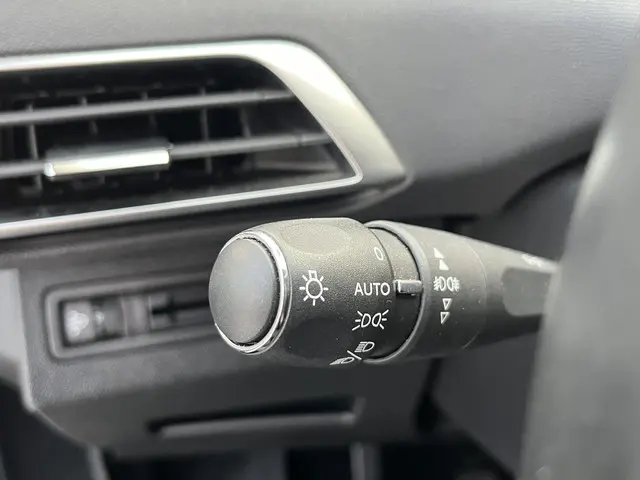 Peugeot 3008 PureTech 130 Allure 2018 Benzine 20