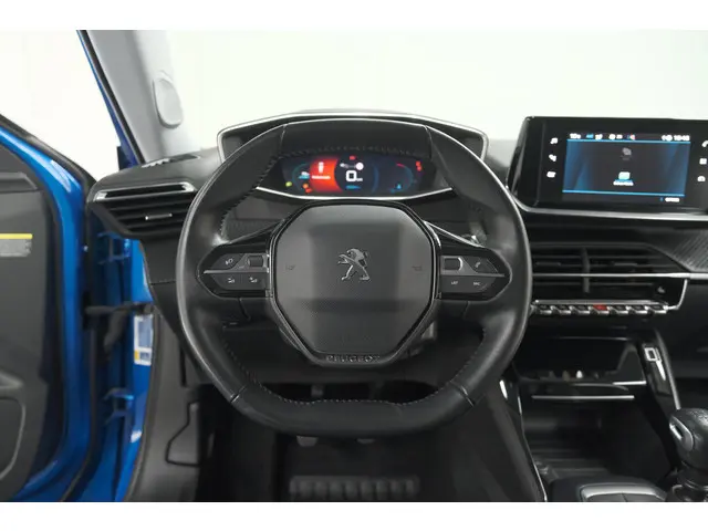 Peugeot 2008 PureTech 130 Allure 2020 Benzine 32