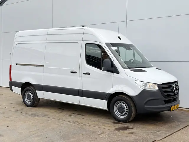 Mercedes-Benz Sprinter 317 1.9 CDI 2021 Diesel 4