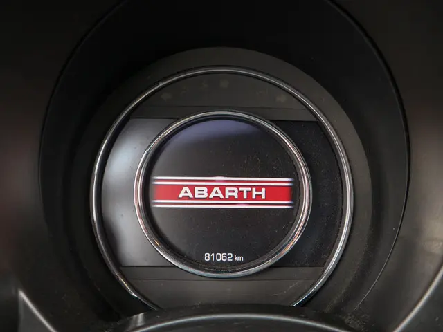 Abarth 500 1.4 T-Jet Custom 2015 Benzine 12