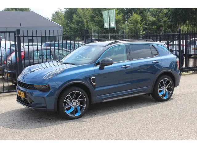Lynk & Co 01 1.5 Schuifdak enz,enz, 2021 Hybride Benzine