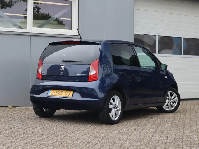 SEAT Mii 1.0 Sport Dynamic 2014 Benzine 4