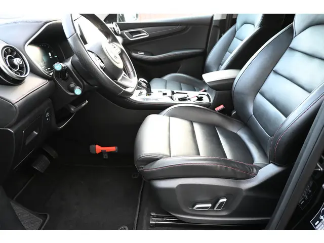 MG EHS 1.5 TGDI Edition1 2021 Hybride Benzine 37