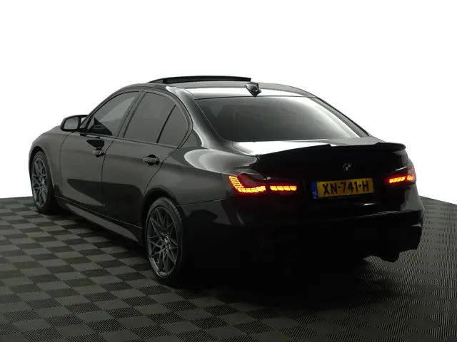 BMW 3 Serie F30 328i M Performance Aut- 2013 Benzine 5