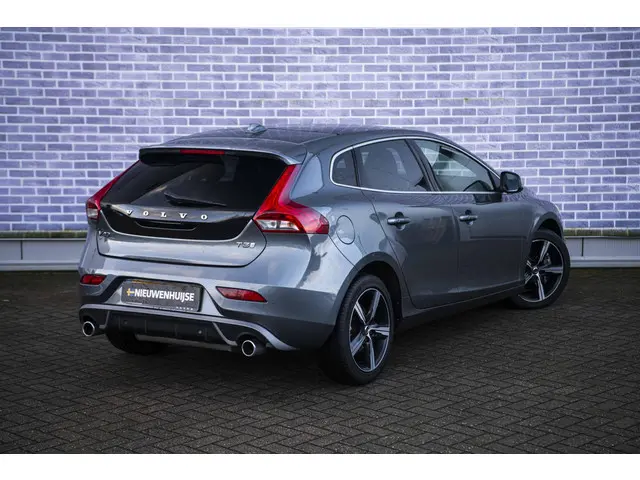 Volvo V40 T3 Polar+ Sport 2020 Benzine 15