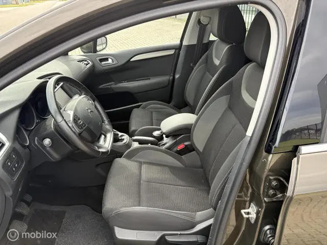 Citroën C4 1.2 PureTech Business 2015 Benzine 13