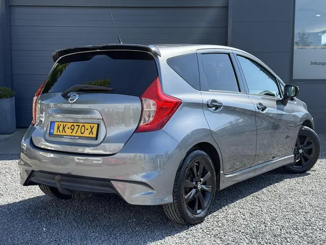 Nissan Note 1.2 Black Edition 2016 Benzine 2