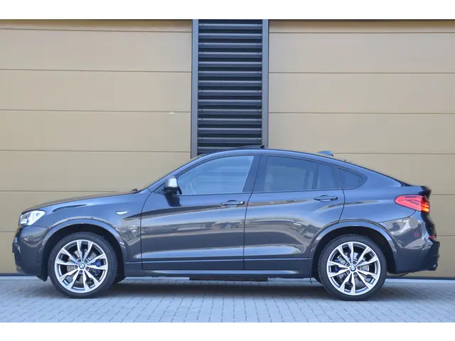 BMW X4 2