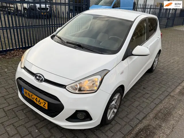 Hyundai i10 1.0i i-Motion 2015 Benzine