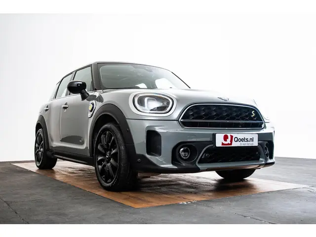 MINI Countryman Cooper S E ALL4 2022 Hybride Benzine 14