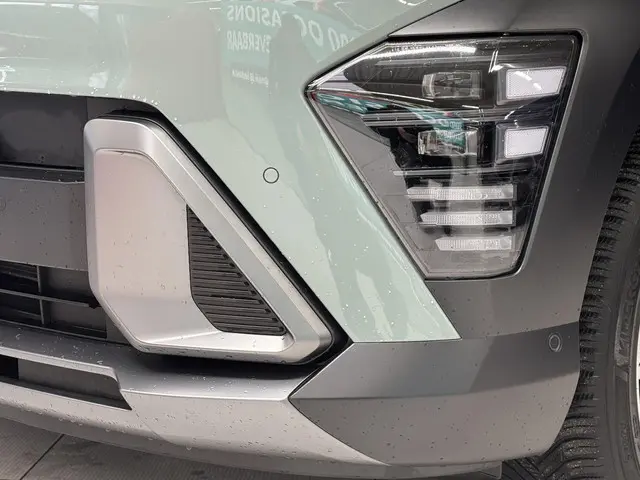 Hyundai Kona 1.6 GDI HEV Premium 2024 Hybride Benzine 28