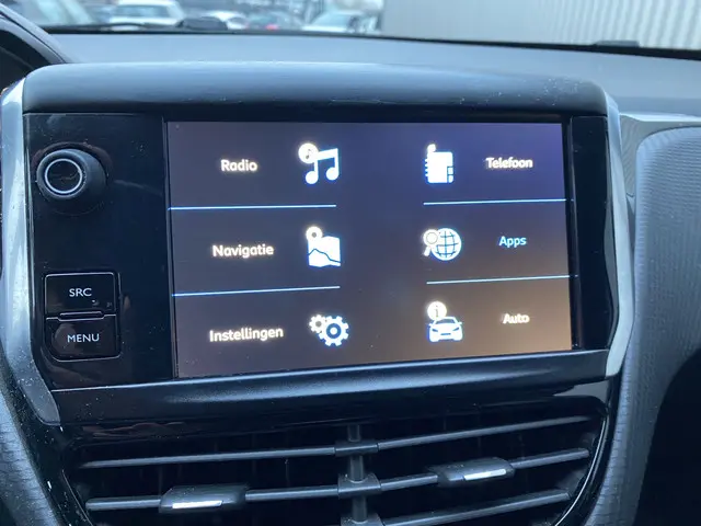 Peugeot 208 1.2 PureTech Active 2017 Benzine 19