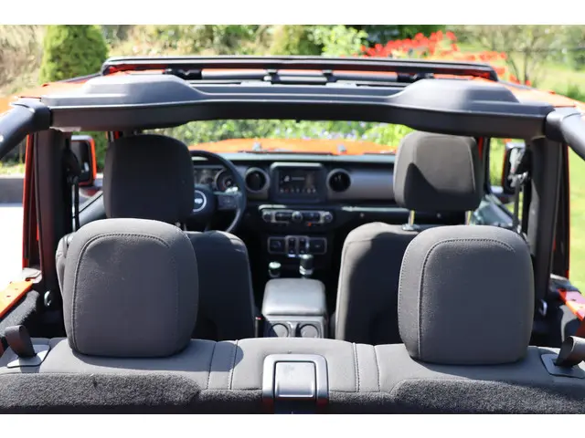 Jeep Wrangler 2.0T Rubicon 2019 Benzine 67