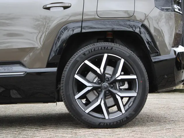 Jeep Compass First Edition 74 kWh 2026 Elektrisch 15