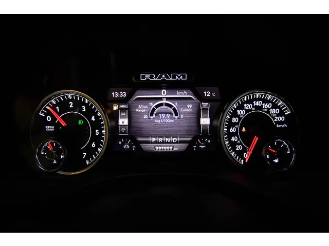 Dodge Ram 1500 5.7 V8 4x4 Crew Cab Laramie 2022 LPG/Gas 19