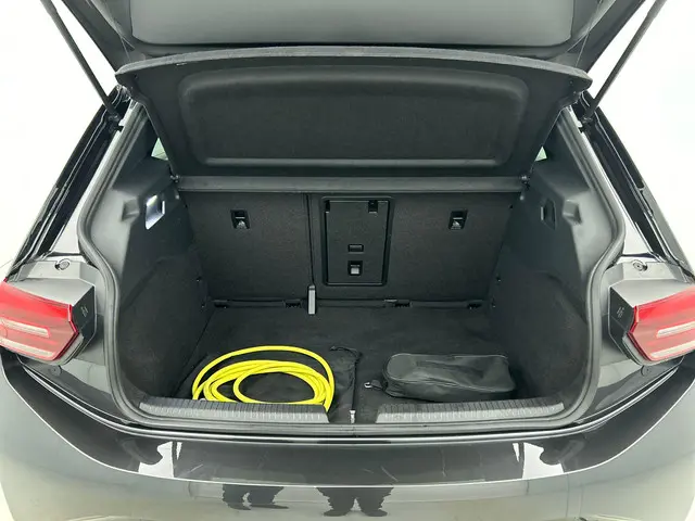 Volkswagen ID.3 First Plus 58 kWh 2020 Elektrisch 24